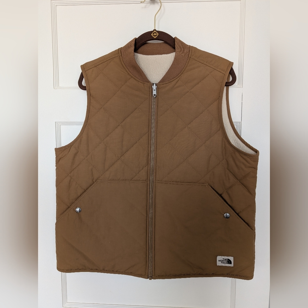 The North Face Women's Quilted Vest in Brown